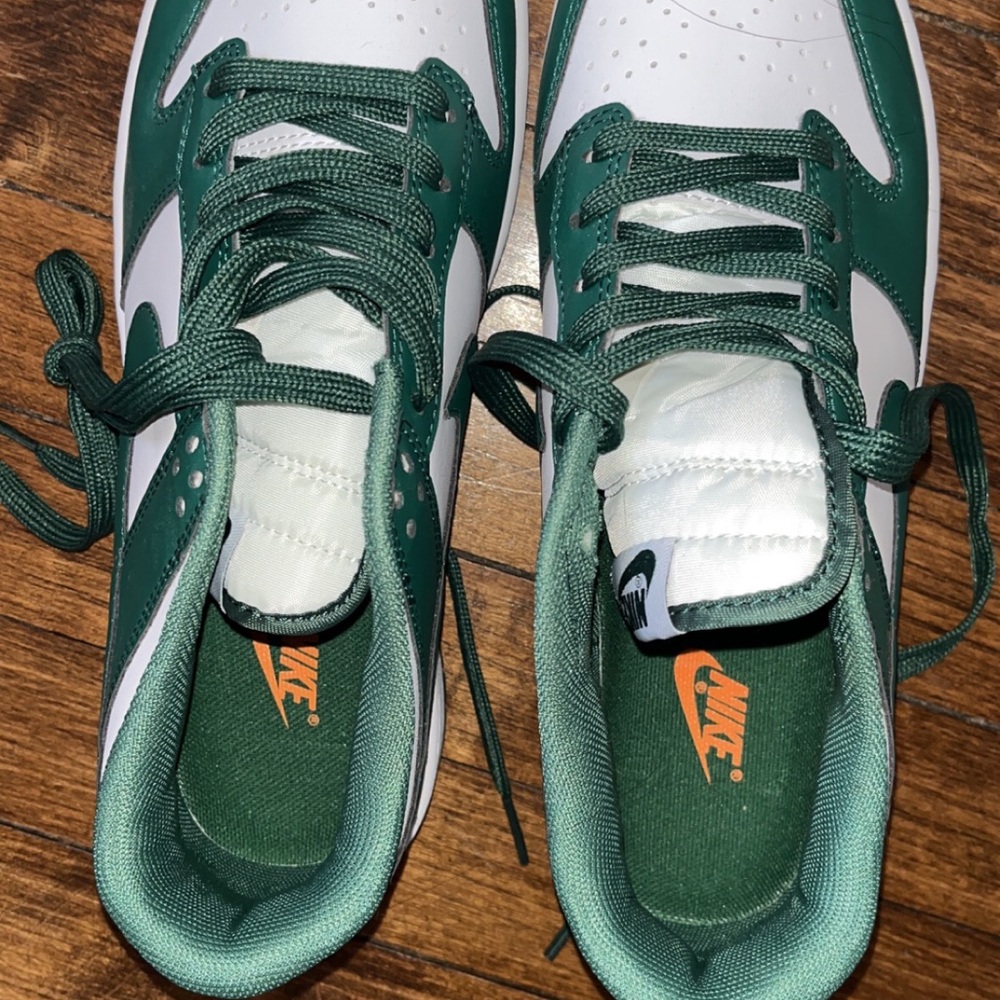 Nike air Jordan 1 low women 9.5 men 8